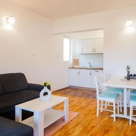 Apartment Tara